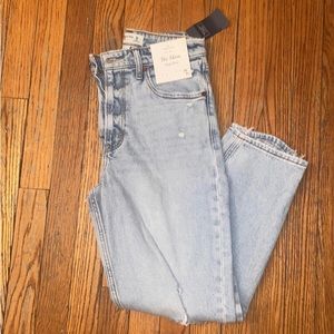 abercrombie curve love jeans
Jeans have been worn 

$80 original price